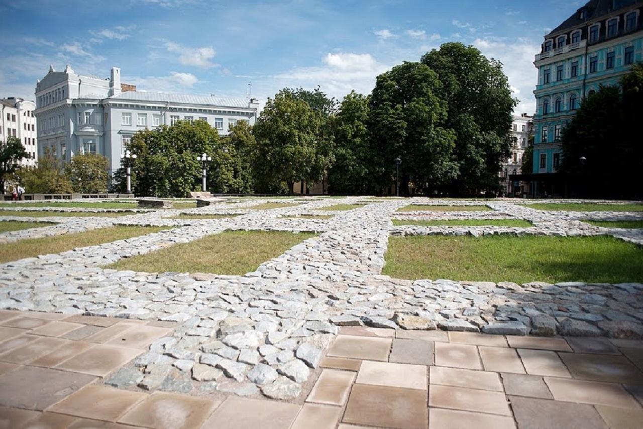 Podil Apart Near Poschtova Square History Center Kiev Ngoại thất bức ảnh